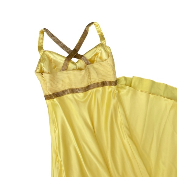 Prom Dress - Picture 2 of 4